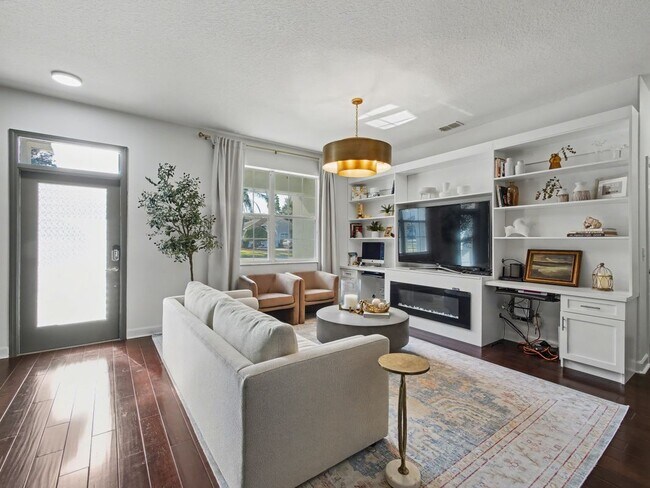 Foto del edificio - 1098 Harmony Ln