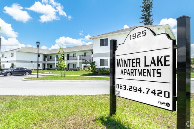 Building Photo - Winter Lake Apartments