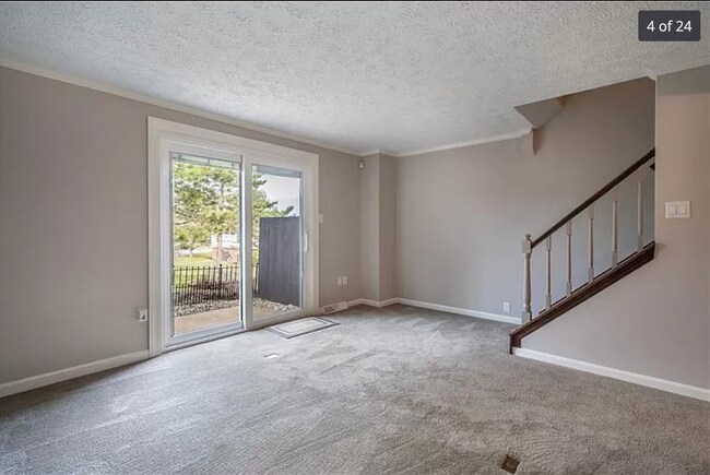 Foto del edificio - 231 Scott Ln