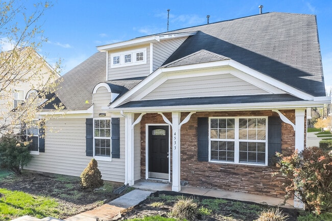 Building Photo - 4533 David Cox Rd