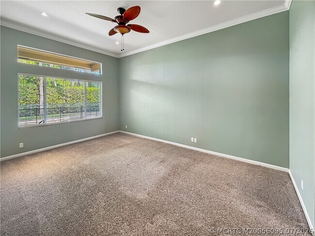Foto del edificio - 2662 SW Newberry Ct