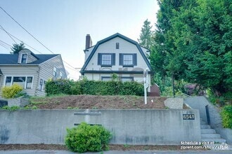 Building Photo - 6541 20th Ave NE