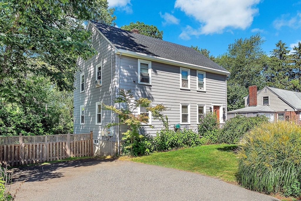 Foto principal - 10 Glen Gary Rd