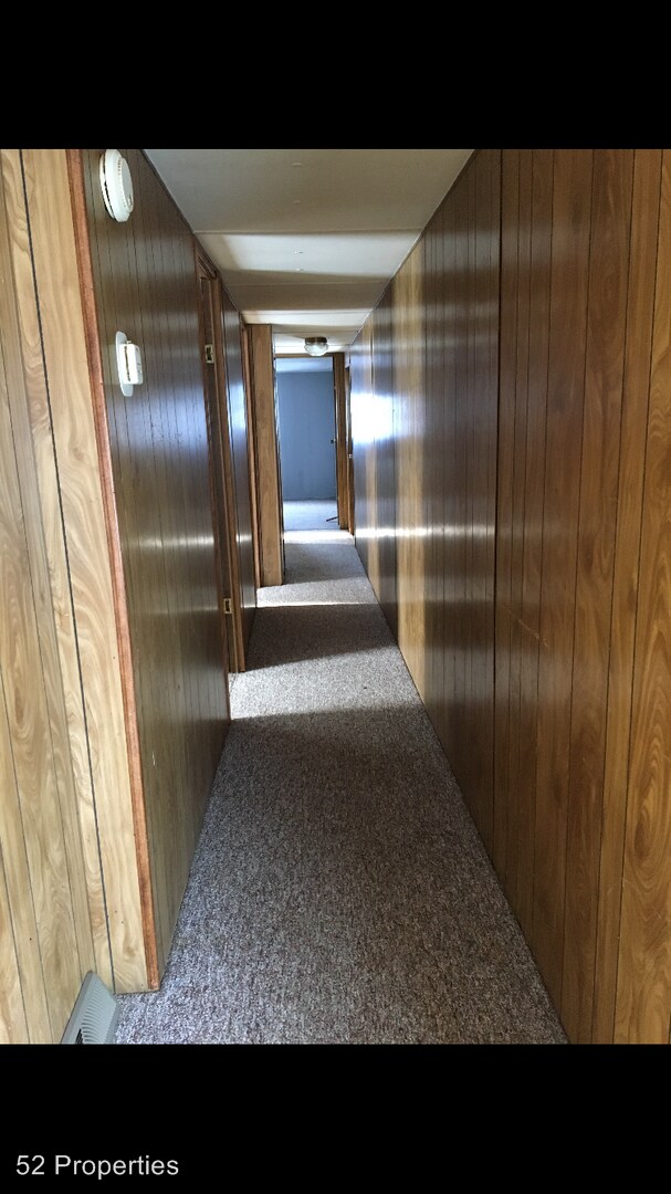 Foto del edificio - 300 S Haslow St