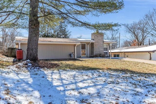 Primary Photo - 724 Hutchins Dr