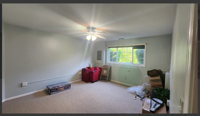 Building Photo - 3421 Ravinia Cir