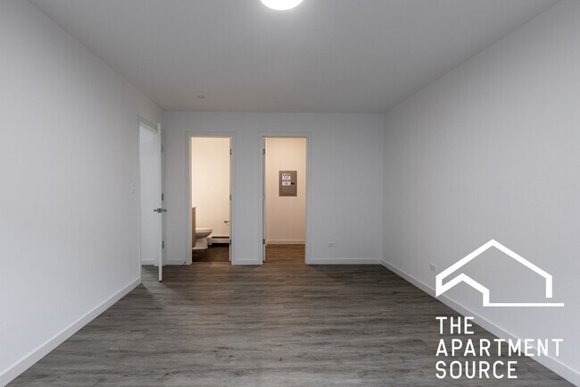 Foto del edificio - 7621 N Sheridan Rd