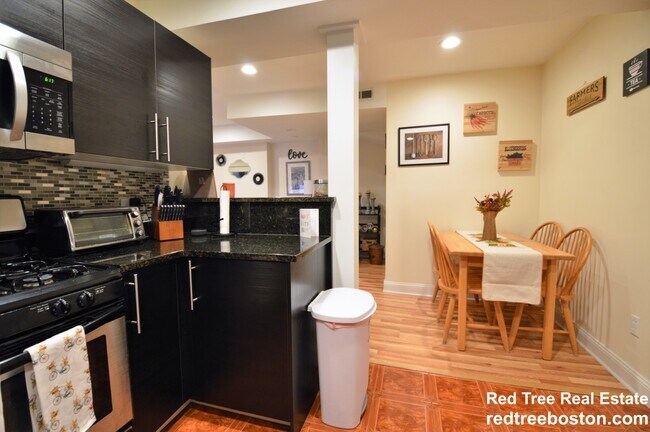 Building Photo - 191 Winthrop Rd