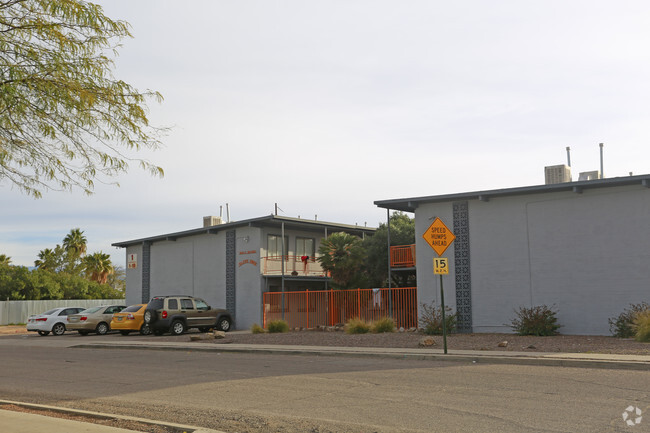 Building Photo - Olive Tree Apartments