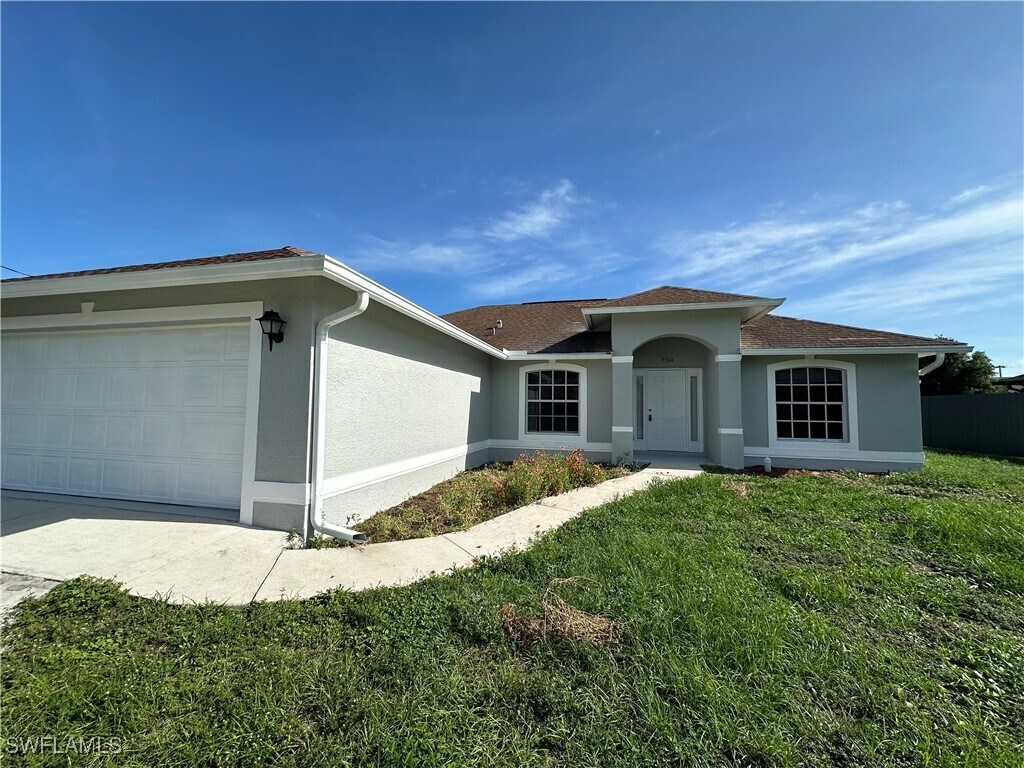 Foto principal - 3304 30th St SW