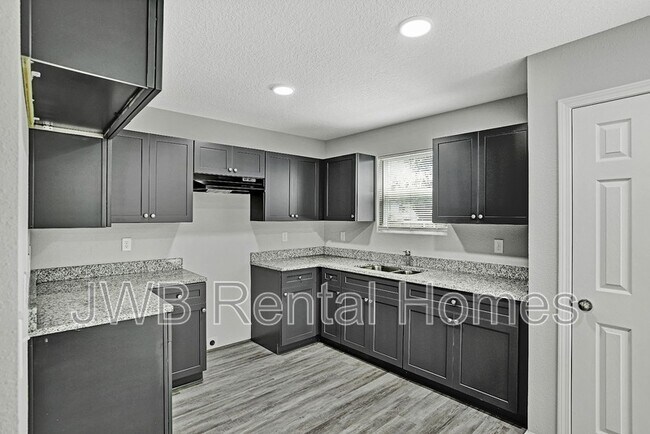 Photo - 8120 Mariner St House