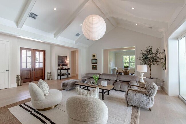 Foto del edificio - 240 Palm Island Ln