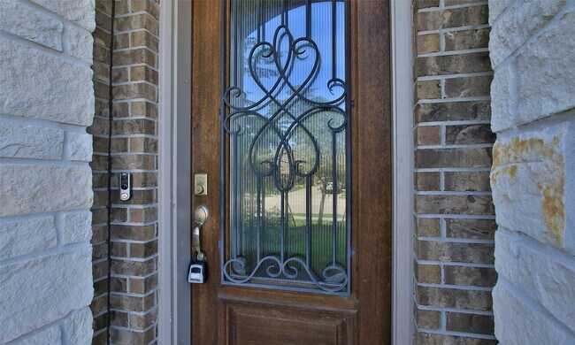 Foto del edificio - 14120 Sand Ridge Ct