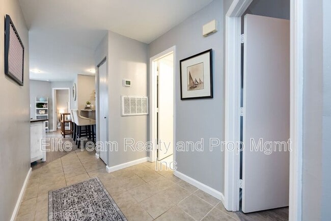 Building Photo - 18861 Vineyard Point Ln