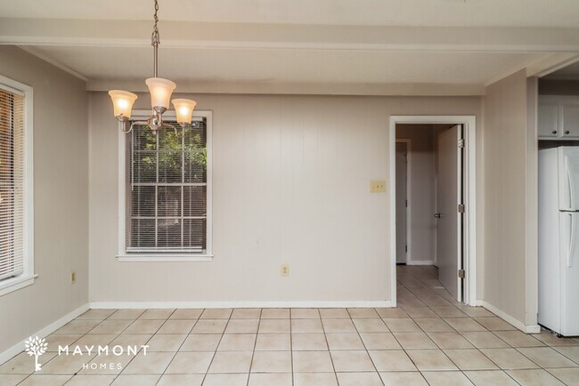 Foto del edificio - 5642 Brentwood Dr