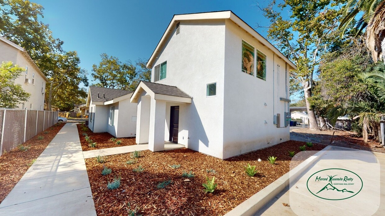 Primary Photo - RENT SPECIAL FOR 2 MONTHS!