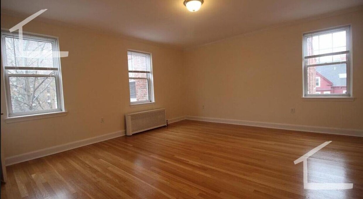 Building Photo - 41a Auburn St