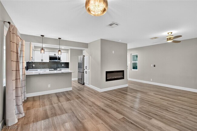 Foto del edificio - 333 S Tonopah Dr