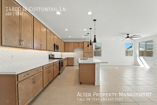 Foto del edificio - 14800 W Cottontail Ln