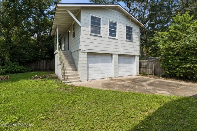 Building Photo - 2747 Forbes St
