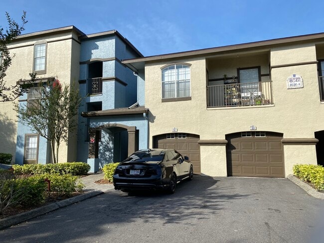 Building Photo - 8517 Island Breeze Ln