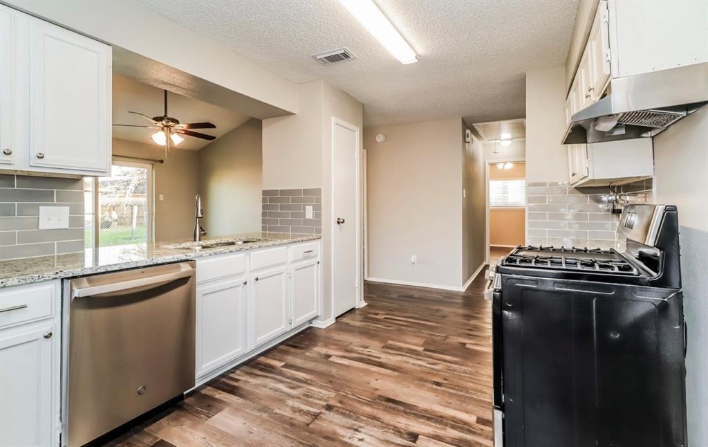 Foto principal - 12819 Sandrock Dr