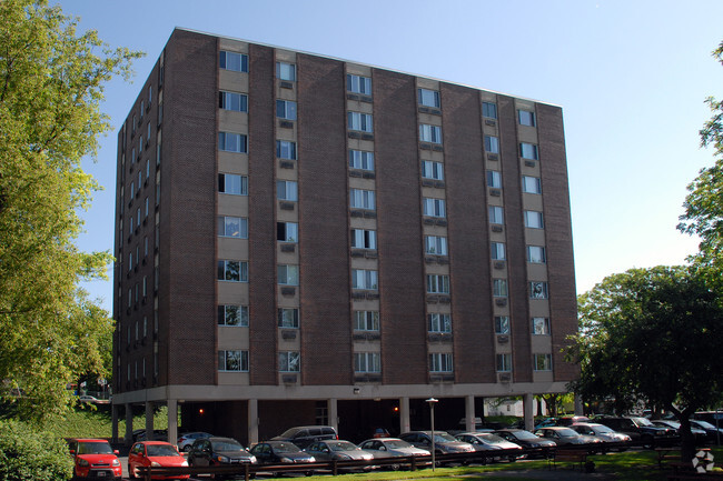 Building Photo - Bethlehem Towers