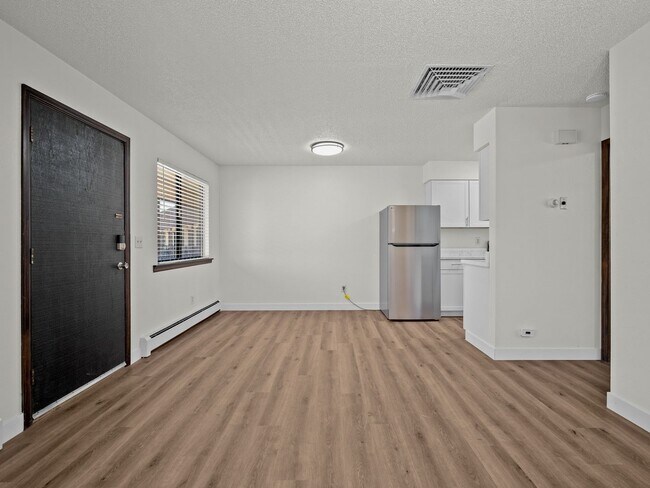 Foto del edificio - Updated 1 Bedroom, 1 Bathroom Apartment – ...