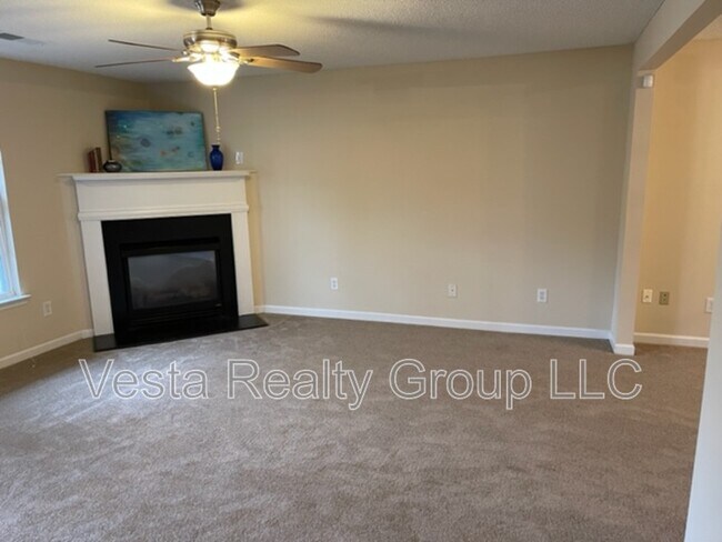 Building Photo - 207 London Dr
