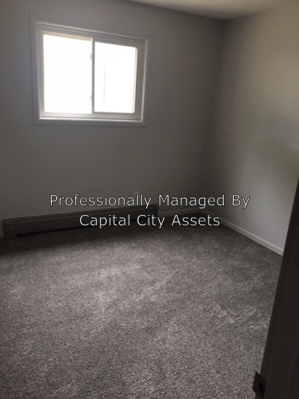 Foto del edificio - 2180 Meadowlawn Dr