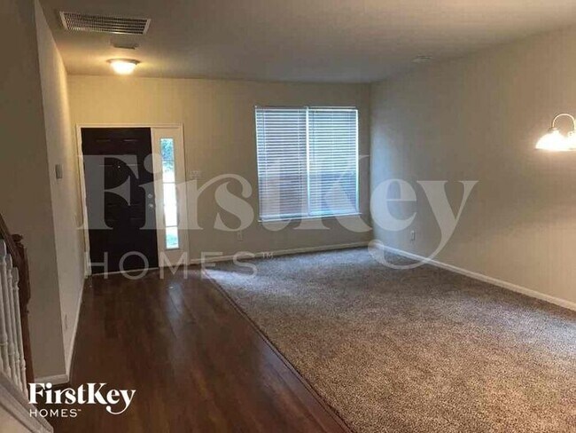 Foto del edificio - 21422 Blooming Rock Ln