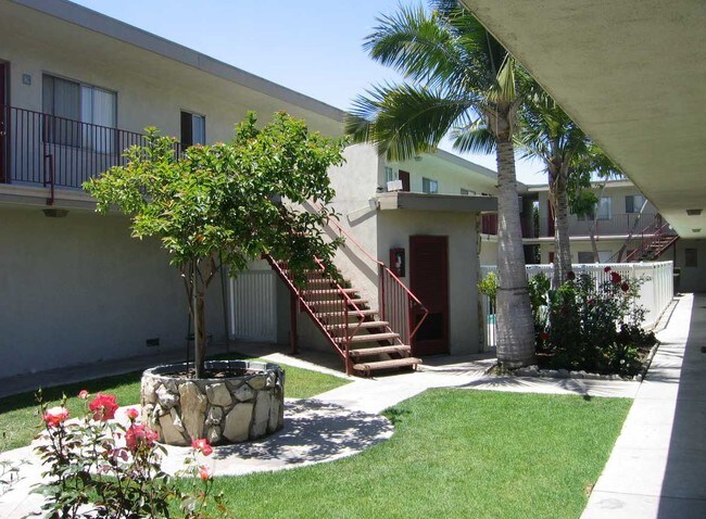 Foto del edificio - Oasis Apartments