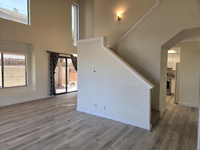 Building Photo - 1532 Granite Hills Dr