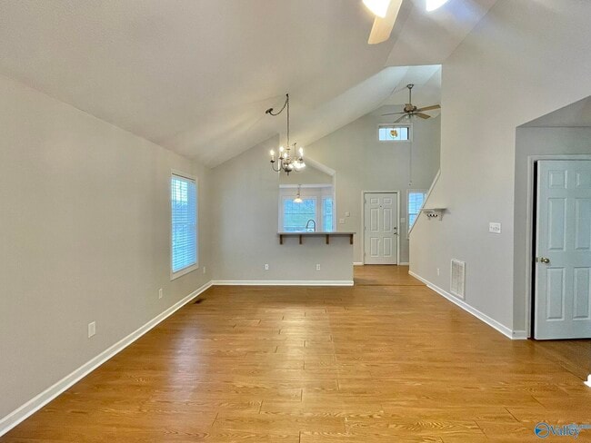 Foto del edificio - 186 Hollington Dr NE