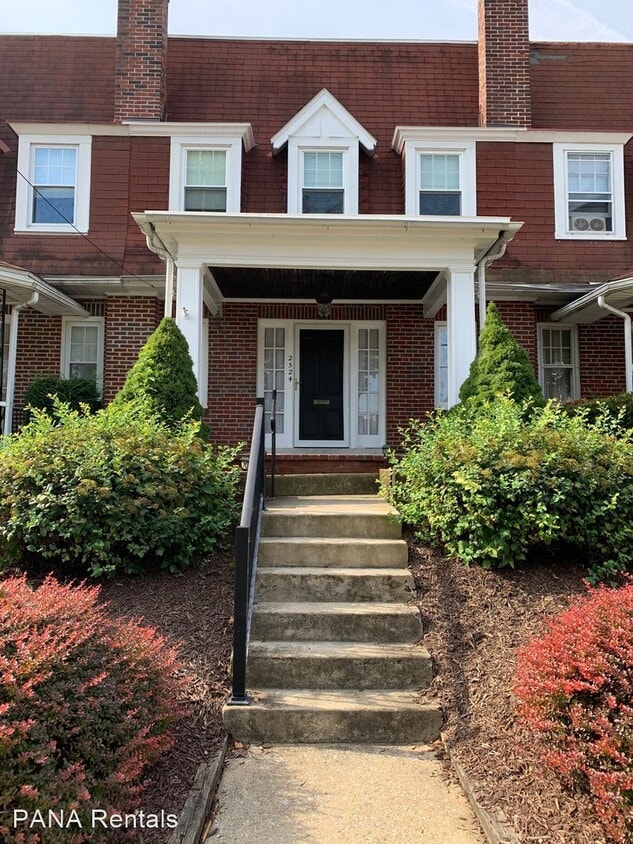2524 Cumberland Ave, Mount Penn, PA 19606 House Rental in Mount Penn