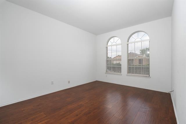 Foto del edificio - 812 Dunkirk Ln