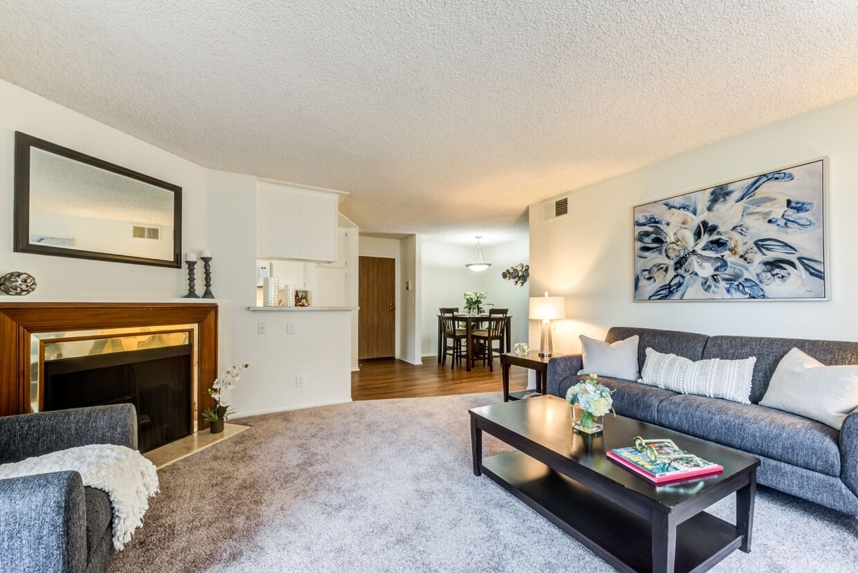 The Hallmark Apartments in Sherman Oaks, CA