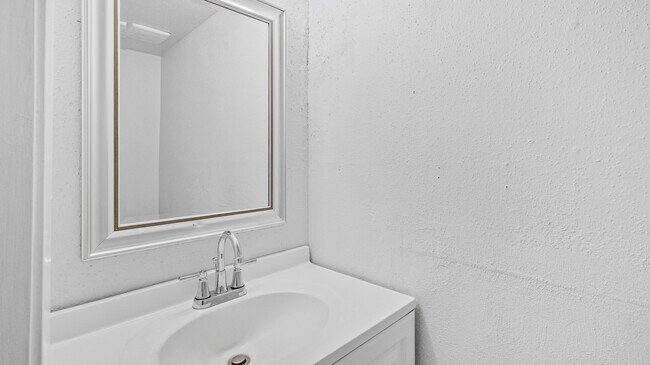Foto del edificio - 9706 Farragut St