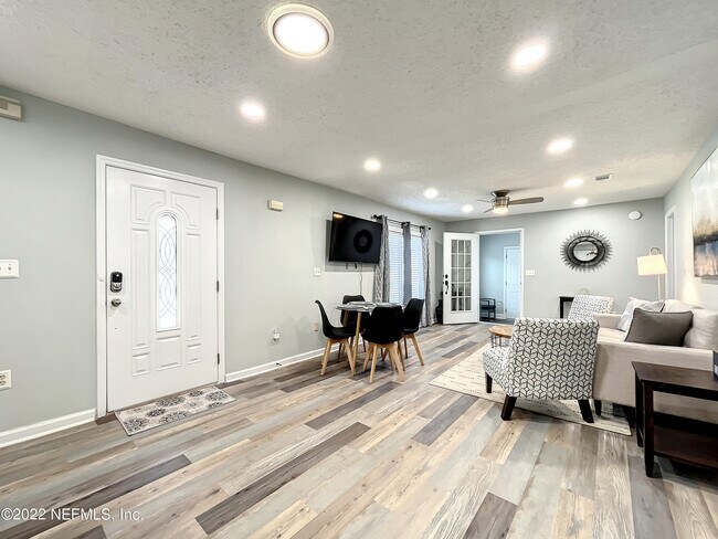 Foto del edificio - 1704 N 9th St
