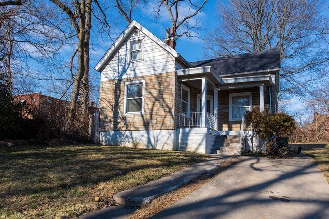 Foto del edificio - Cute 3Bed 1 Bath on Cul De Sac in College ...