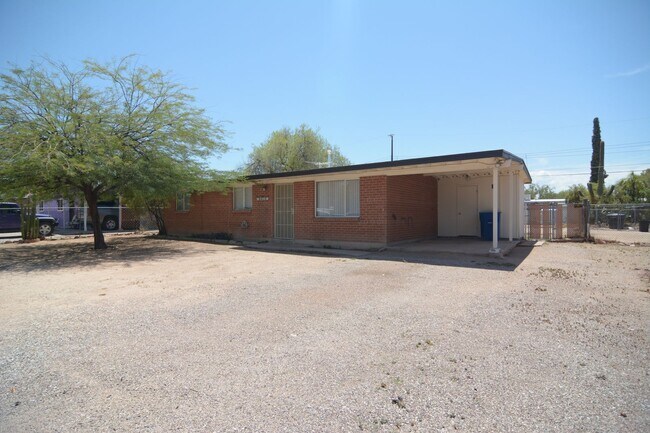 Foto del edificio - Charming 3 Bedroom 1 Bath Home! Central Tu...