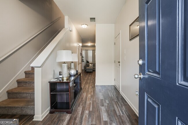 Building Photo - 1463 River Stone Trace NW