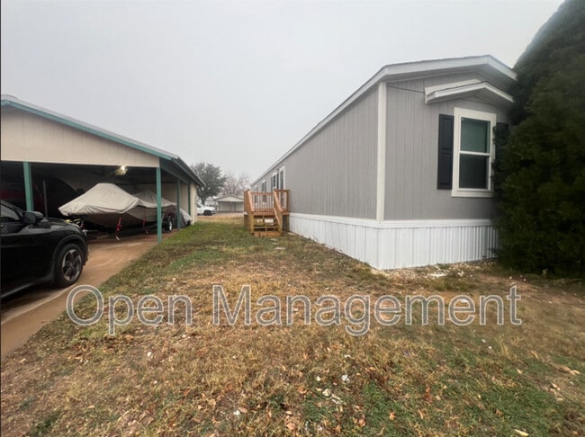 Building Photo - 3300 Voight Blvd