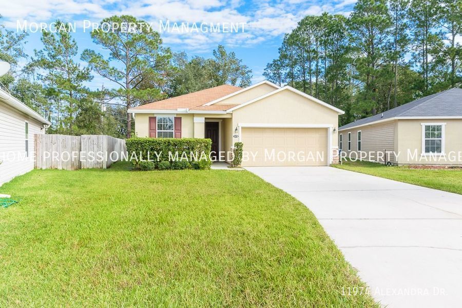 Beautifully Updated 3/2 Home 2Car Garage House for Rent in Jacksonville, FL