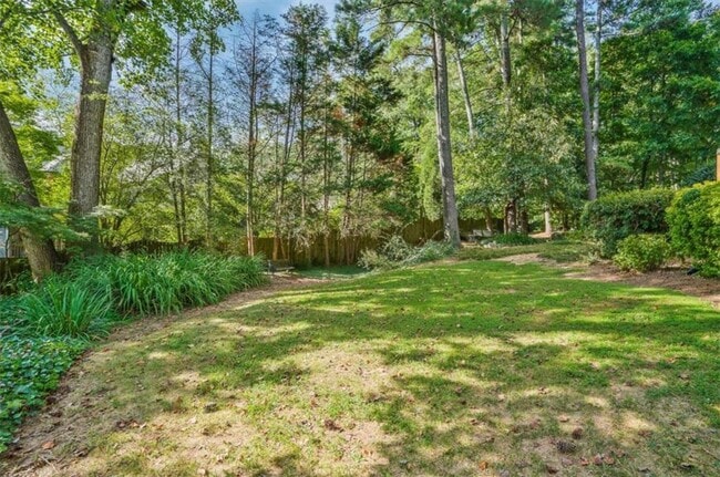 Building Photo - 5741 Wolf Laurel Dr SW