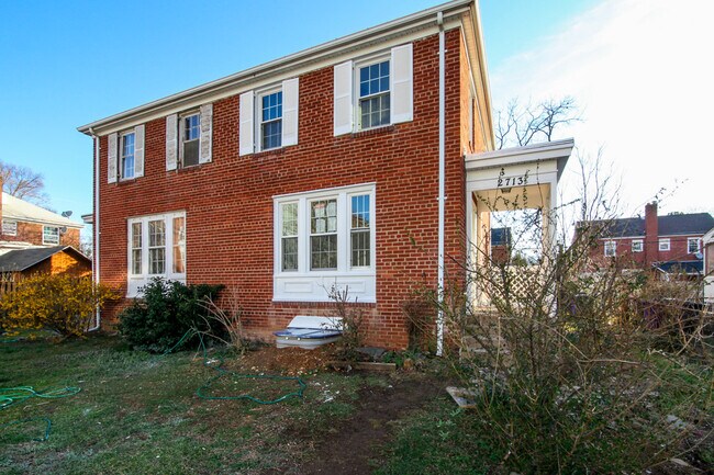 Foto del edificio - 2713 South Veitch Street