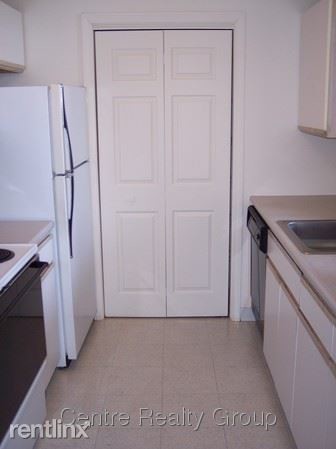 Building Photo - 1 br, 1 bath  - 1600-1 Washington st
