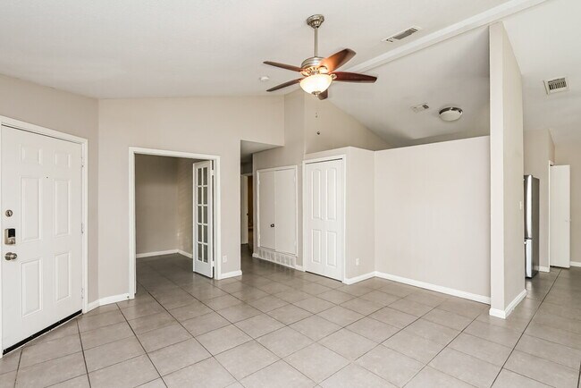 Foto del edificio - 2811 Galemeadow Dr
