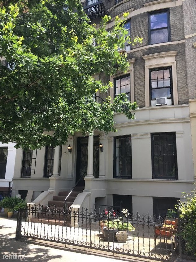 Foto del edificio - 207 8th Ave
