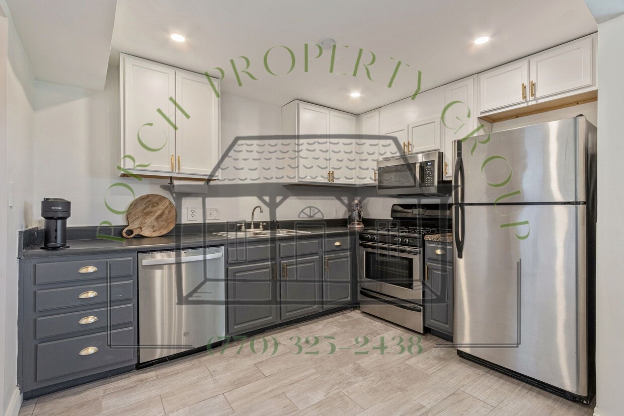 Foto principal - 3301 Henderson Mill Rd